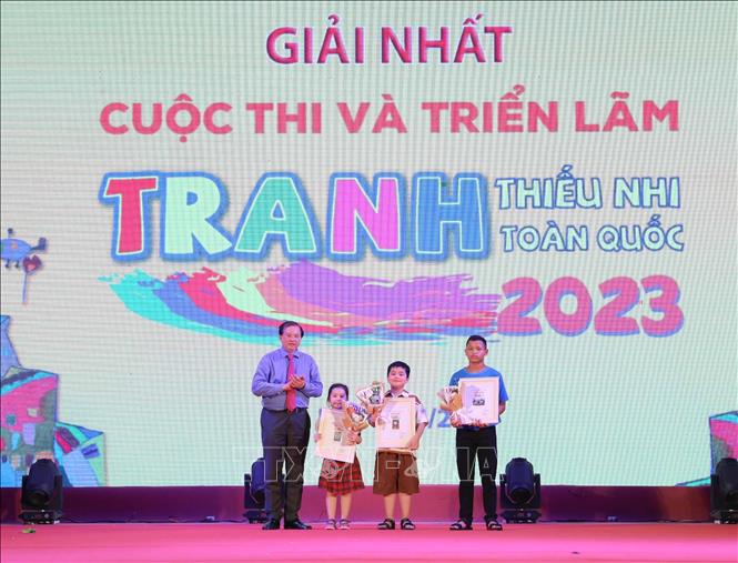 39 tác giả được trao giải tại Cuộc thi và triển lãm Tranh thiếu nhi toàn quốc năm 2023