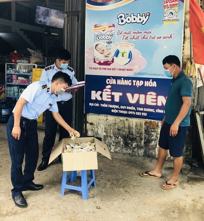 Bánh trung thu mini: Giá siêu rẻ, dùng đến Tết