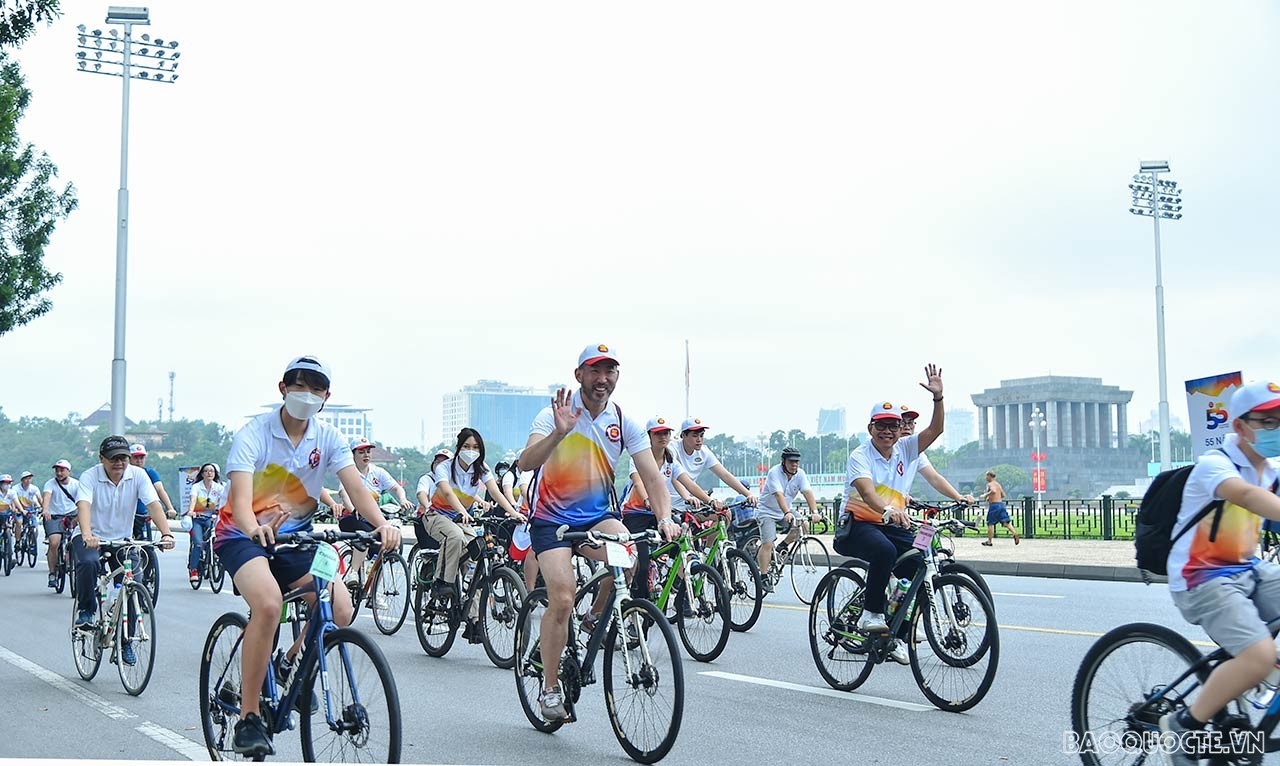 ASEAN Family Day 2022: Nơi kết nối đồng nghiệp, bạn bè, gia đình trong Cộng đồng ASEAN và đối tác tại Hà Nội