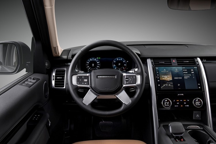 Land Rover Discovery mới về Việt Nam, giá từ 4,539 tỷ đồng