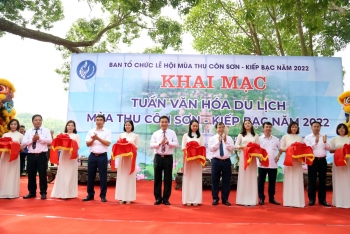 Khai mạc "Tuần Văn hóa - Du lịch mùa thu Côn Sơn - Kiếp Bạc"