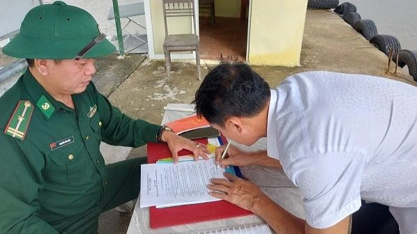Góp phần cùng cả nước gỡ 