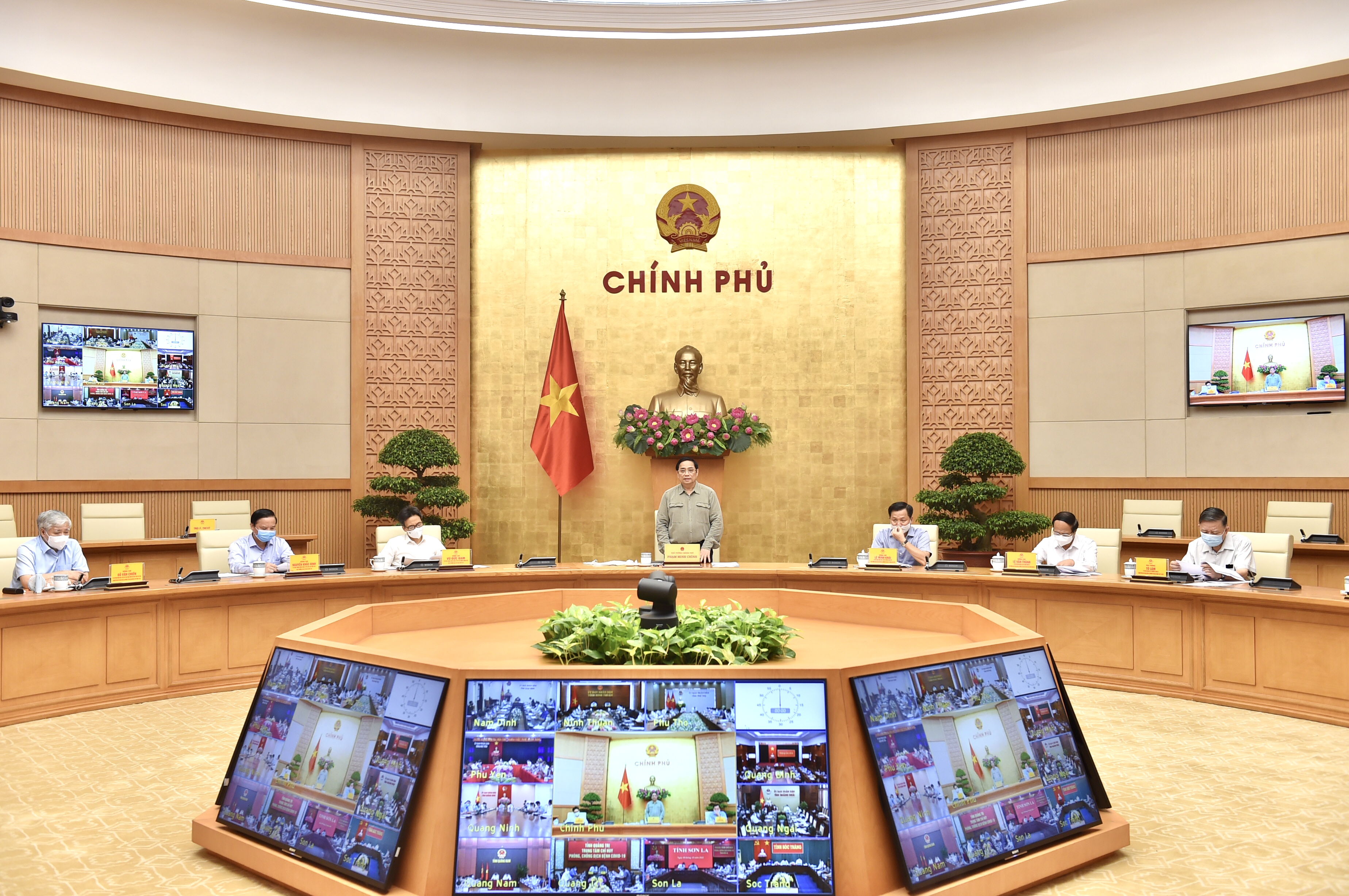 Thủ tướng yêu cầu giao thông thống nhất trên toàn quốc, không cát cứ, không chia cắt