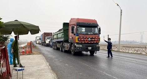 Đề nghị các địa phương tiếp tục tạo điều kiện thuận lợi cho hoạt động vận tải thông suốt