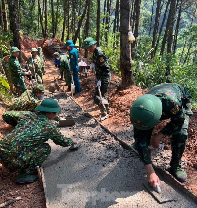 C&ocirc;ng tr&igrave;nh thắm t&igrave;nh qu&acirc;n d&acirc;n tr&ecirc;n bi&ecirc;n giới Lạng Sơn ảnh 9