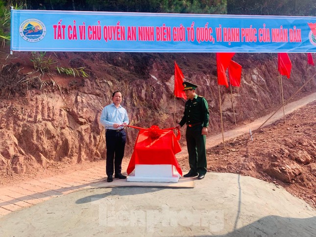 Công trình thắm tình quân dân trên biên giới Lạng Sơn Công trình thắm tình quân dân trên biên giới Lạng Sơn ảnh 6