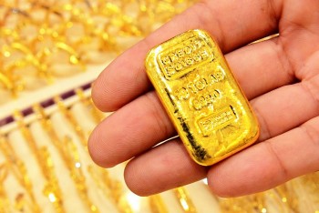 Chịu nhiều áp lực, giá vàng thế giới đã giảm