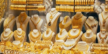 Giá vàng trong nước và thế giới tiếp tục giảm sâu