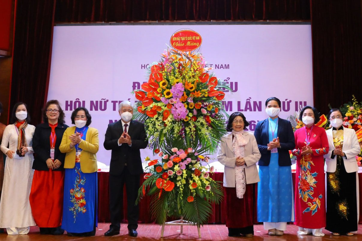 Khơi dậy khát vọng, trí tuệ, tài năng xây dựng đất nước giàu mạnh