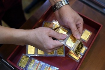 Giá vàng SJC giảm mạnh, thế giới tăng nhanh