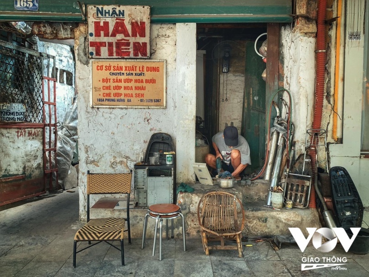 Dan ong pho co ha noi hinh anh 4