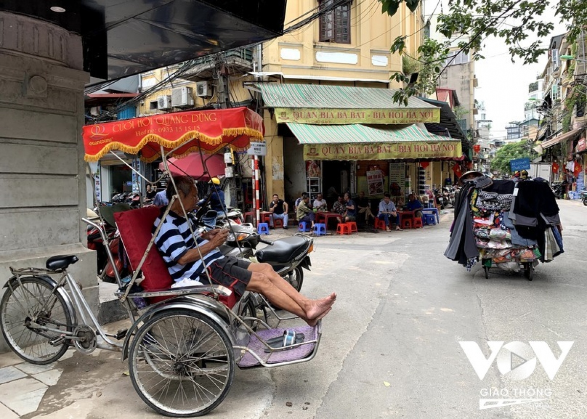 Dan ong pho co ha noi hinh anh 8