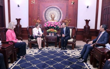 Lãnh đạo TP Hồ Chí Minh tiếp Thống đốc bang South Australia