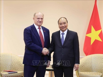 Chủ tịch nước Nguyễn Xuân Phúc tiếp Chủ tịch Đảng Cộng sản Nga Gennady Zyuganov