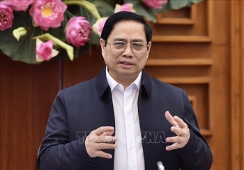 Thủ tướng: Ngày 15/12, phải kết thúc cơ bản tiêm vaccine mũi 2 cho người 18 tuổi trở lên