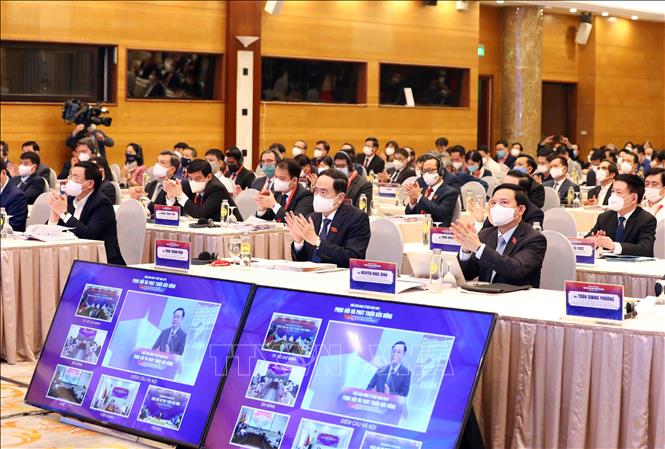 Diễn đàn Kinh tế Việt Nam 2021: Chính sách hỗ trợ phải bảo đảm an toàn tài chính quốc gia Chú thích ảnh