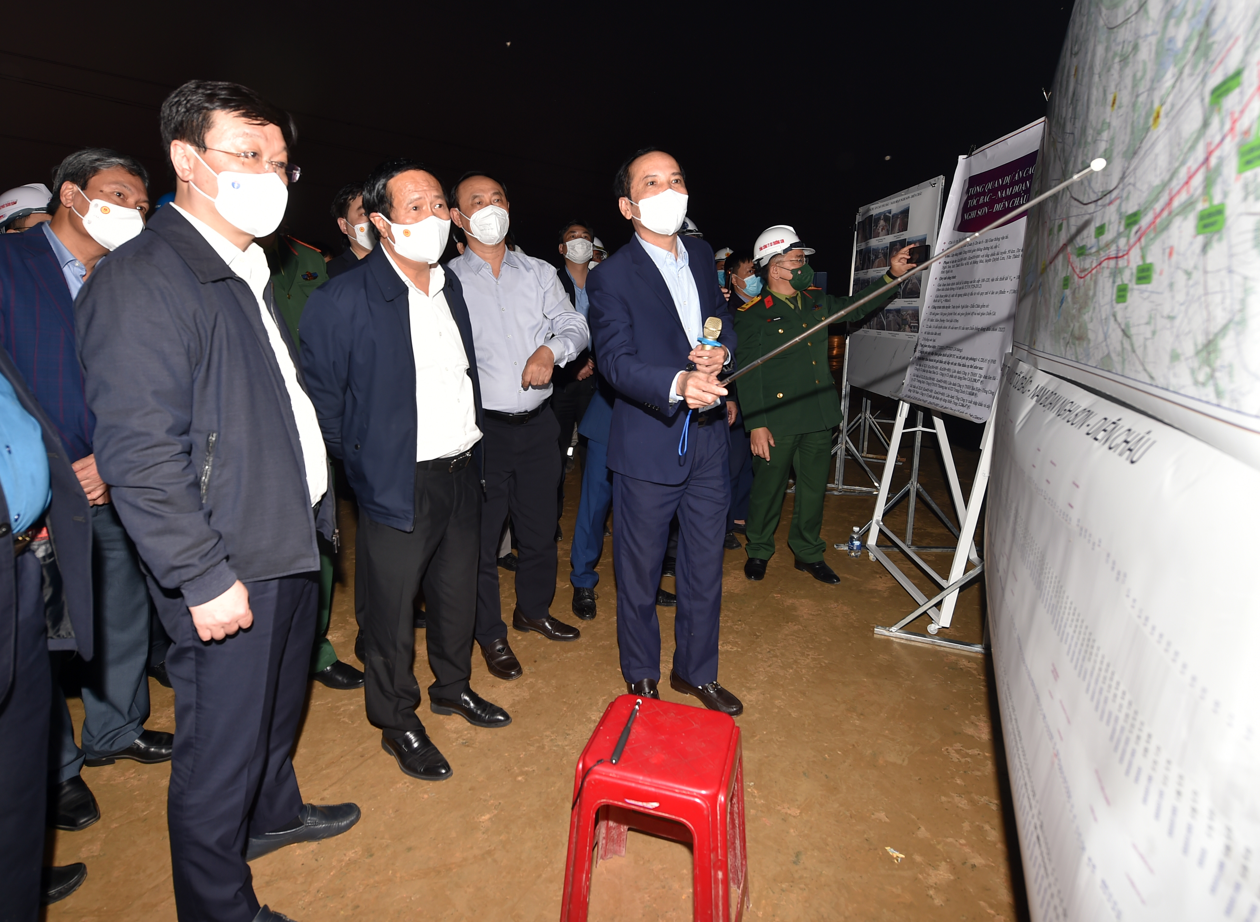 Phó Thủ tướng Lê Văn Thành: Phải chốt lại tiến độ trong năm 2022 khánh thành được bao nhiêu km cao tốc Bắc - Nam