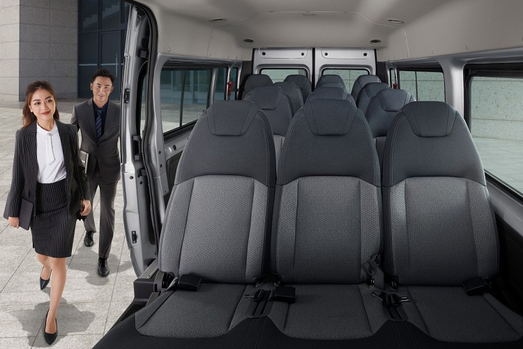 Ford Transit 2022 được cải tiến mạnh mẽ, giá bán khởi điểm từ 845 triệu đồng