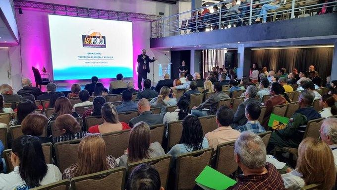 Việt Nam và Venezuela nhất trí thúc đẩy hợp tác xuất, nhập khẩu song phương