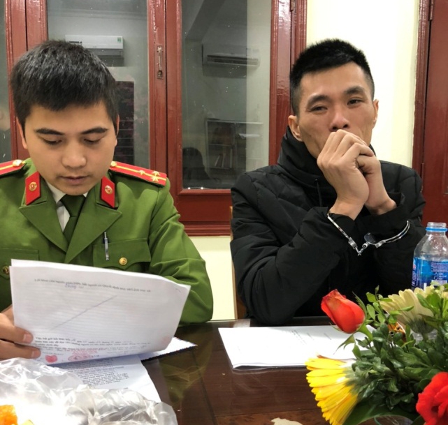 Tin tức pháp luật sáng 7/1: Bị phát hiện trốn truy nã vì bất ngờ bỏ chạy khi nhìn thấy Công an