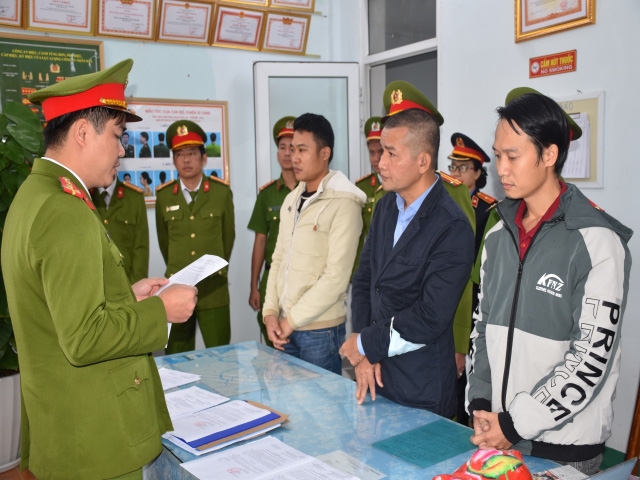 Tin tức pháp luật sáng 9/1: Chiêu thức 