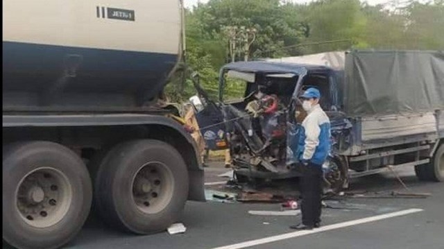 Tin tức tai nạn giao thông ngày 10/1: Đạp nhầm chân ga, ô tô lao xuống vực sâu trong đêm trên núi Sơn Trà