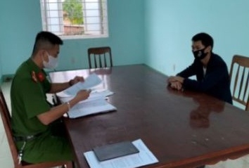 Tin tức pháp luật sáng 18/1: Bắt khẩn cấp tên cướp chuyên dùng dao uy hiếp phụ nữ trên QL1