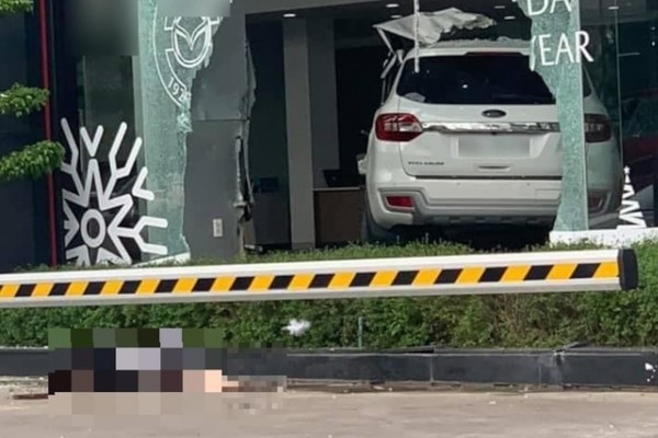 Tin tức tai nạn giao thông nổi bật ngày 18/1: Kinh hoàng cảnh xe container kéo thi thể nạn nhân đi gần 60km sau tai nạn