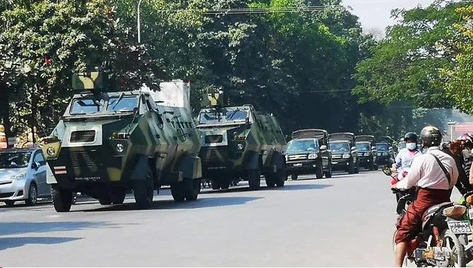 Mỹ tuyên bố cắt viện trợ Myanmar
