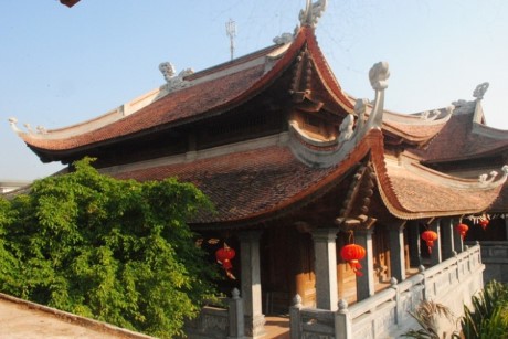 Kiến trúc độc đáo của ngôi chùa bằng gỗ lớn nhất xứ Nghệ
