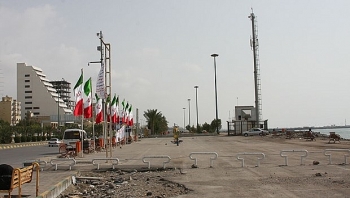 Nga cho Iran vay 