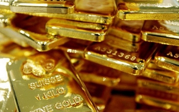 gia vang hom nay 1882020 tang phi ma lai cho pha dinh 2000 usd