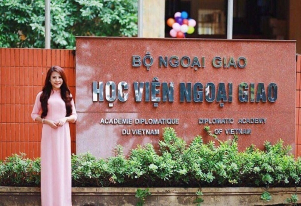 4818 yiym san hyc viyn ngoyi giao xet tuyyn nym 2020