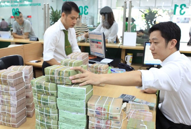 1511 lai suyt ngan hang ngay 8 thang 9