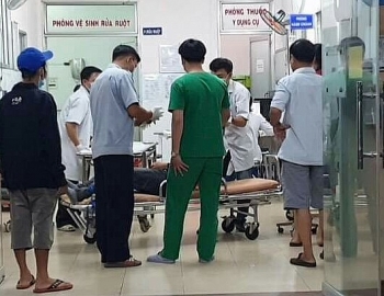 Thông tin pháp luật sáng 19/9: Đang ngồi ăn cơm, bất ngờ bị kẻ lạ mặt xông vào nhà chém gần lìa cánh tay
