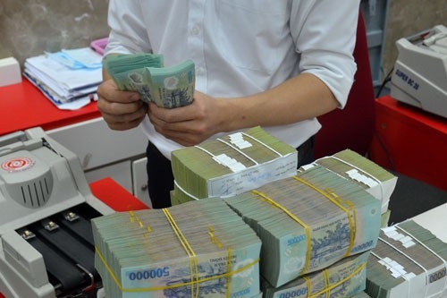4226 lai suyt ngan hang ngay 26 thang 9 anh2