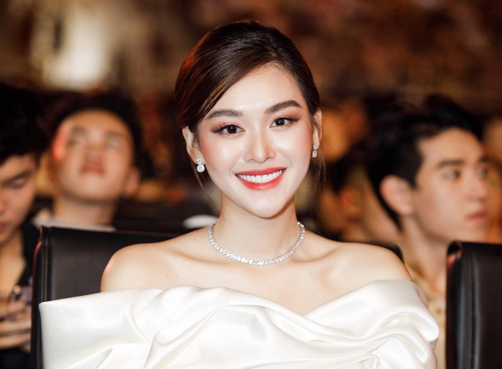 Những nàng Á hậu 