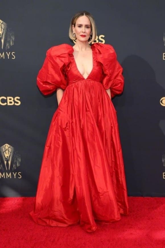 Emmy 2021: Mỹ nhân 'Titanic' khẳng định vị thế