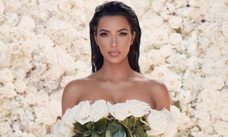 Quá khứ bê bối và 3 cuộc hôn nhân chóng vánh của Kim Kardashian