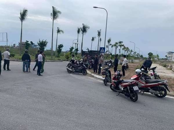 Tai nạn giao thông sáng 18/10: Xe 