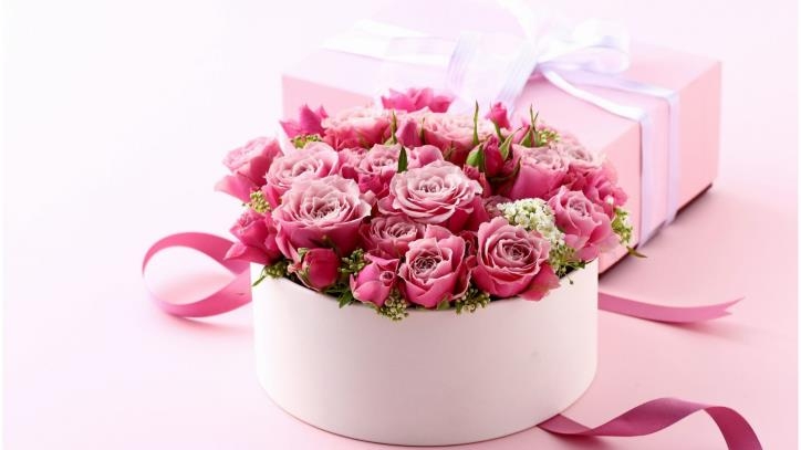 Những lời chúc 20/10 bằng tiếng Anh cho vợ hoặc bạn gái dễ chạm tới cảm xúc nhất