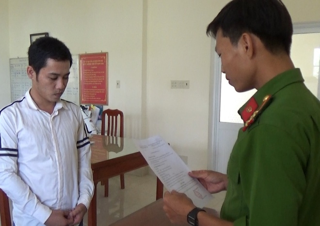 Thông tin pháp luật sáng 23/10: Bay từ TP.HCM ra Hà Nội bắt cóc nạn nhân rồi chở về Nam Định đánh đập
