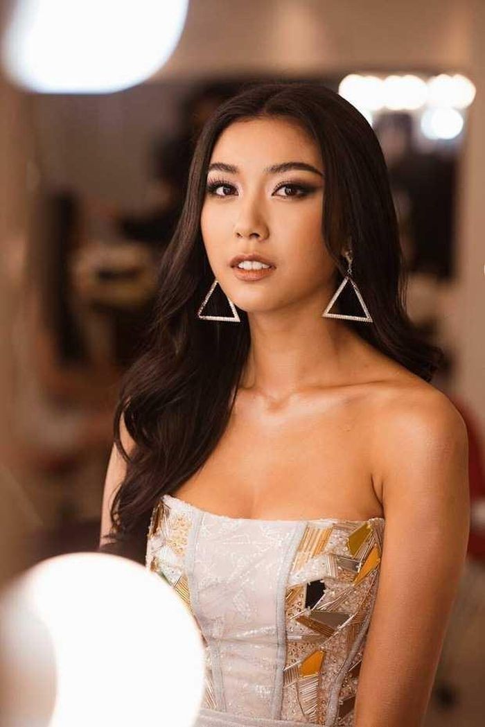 Thúy Vân thẳng tay xóa danh hiệu Á hậu 2 “Miss Universe Vietnam 2019”
