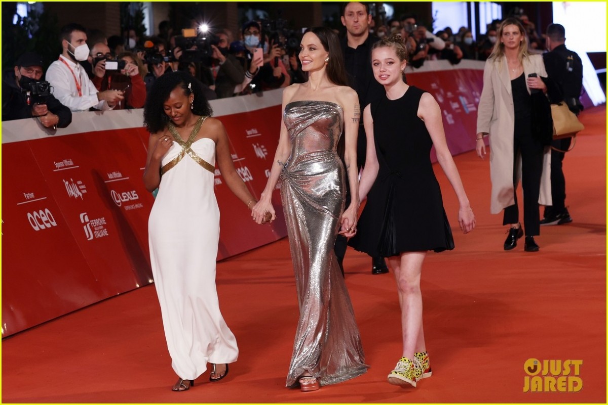 Minh tinh Angelina Jolie thần thái sang chảnh dự LHP Rome