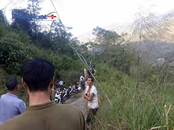 Xe ô tô lao xuống vực sâu ở Hà Giang, 7 người thương vong