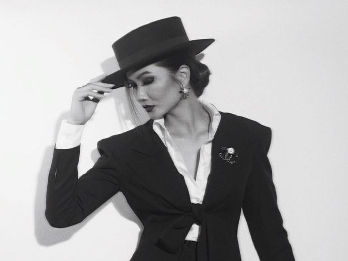 Nhan sắc cực 'hot' dàn nữ huấn luyện viên The Next Face Vietnam