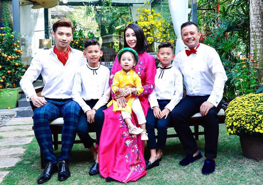 Nàng hậu nào đông con nhất showbiz Việt? Nàng hậu nào đông con nhất showbiz Việt?