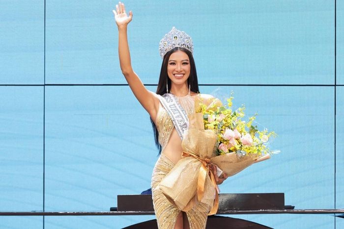 Lộ diện trang phục dạ hội Kim Duyên sẽ trình diễn tại Miss Universe 2021