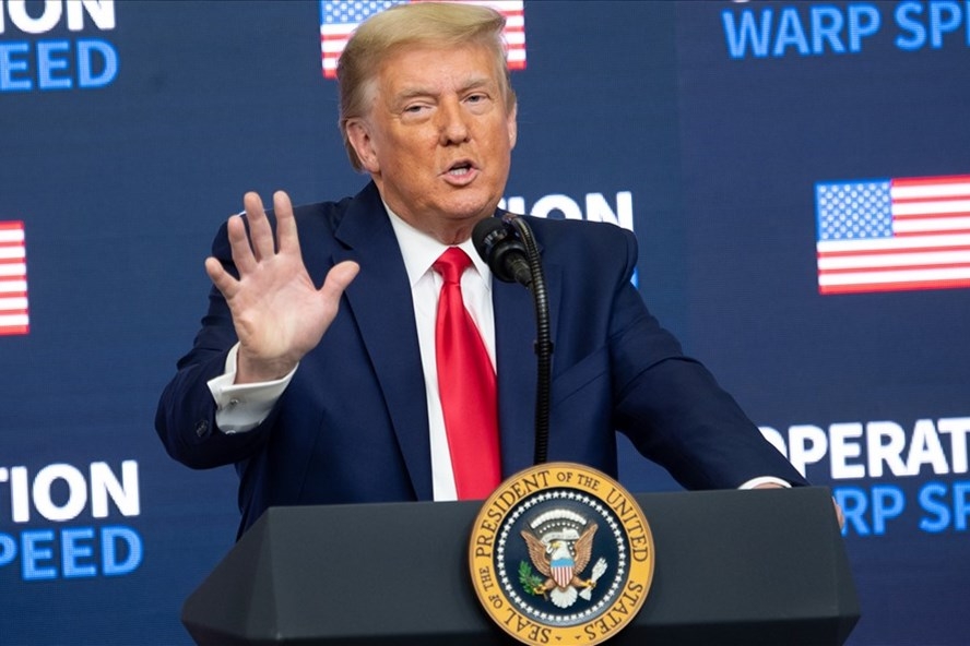 Nước cờ cao tay của Trump: 