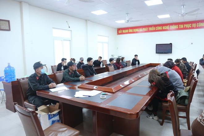 Thông tin pháp luật sáng 19/12: Gần 100 nam thanh, nữ tú ‘bay’ tại vũ trường New Hạ Long Club bị 